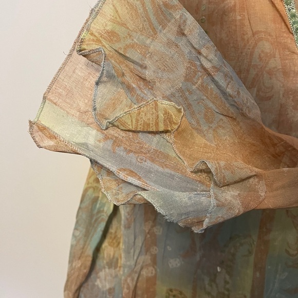 Pastel print sheer blouse - Picture 3 of 6